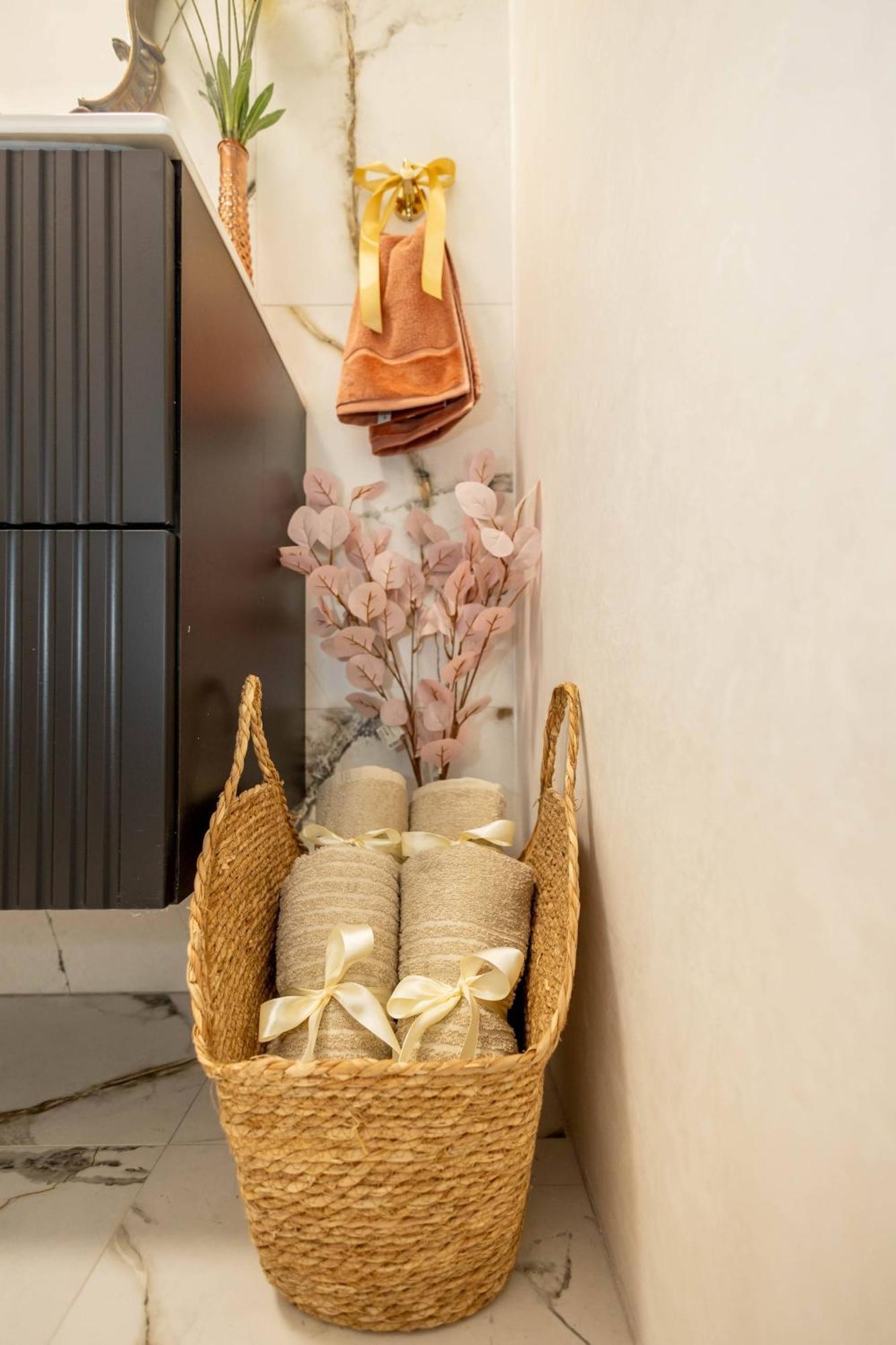New, Stylish And Spacious Apartment Bratislava Extérieur photo